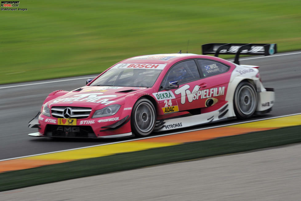 Klassische Damenfarbe? Susie Stoddart ist in der DTM auch in Pink unterwegs.