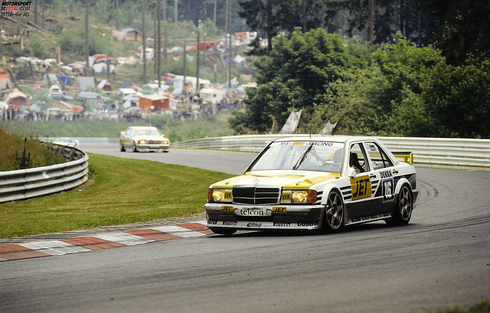 Neben Frank Biela (Foto/1990) siegt auf der Nürburgring-Nordschleife auch Klaus Ludwig (1992) für Mercedes. Für Ford sind Armin Hahne (1988) und Alain Ferte (1989) erfolgreich. Jacques Laffite (1990) gewinnt für BMW und Nicola Larini (1993) für Alfa Romeo.