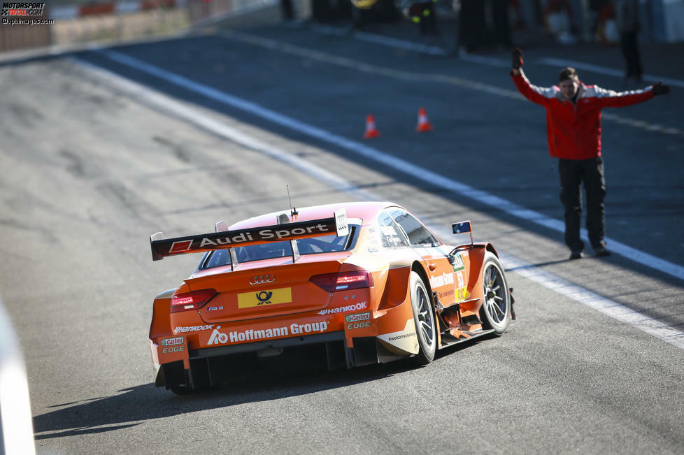 Estoril (Portugal), 27. März 2015: Nico Müller (Rosberg-Audi) holt sich am dritten und letzten Testtag auf der ehemaligen Grand-Prix-Strecke in 1:32.443 Minuten den ersten Platz - mit Wochenbestzeit und im Auto von Teamkollege Jamie Green! Gary Paffett (ART/+0,197 Sekunden) wird Dritter für Mercedes, Antonio Felix da Costa (Schnitzer/+0,409 Sekunden) erzielt Rang fünf für BMW.