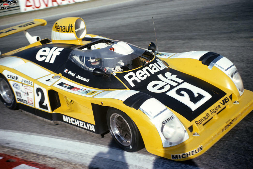1978 bestreitet Pironi neben seiner Premierensaison in der Formel 1 auch die 24 Stunden von Le Mans - und kann zusammen mit Jean-Pierre Jaussaud mit einem Renault Alpine gewinnen. Neun Jahre später kommt er bei einem Rennboot-Unfall vor der Isle of Wight ums Leben.
