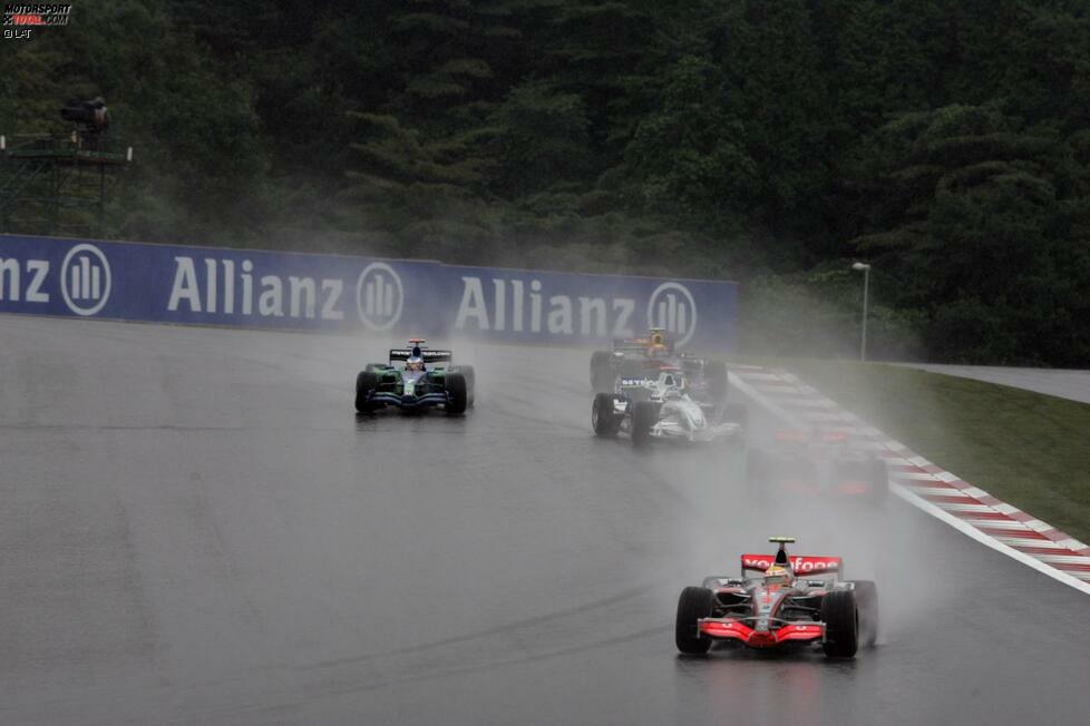 Die einzigen weiteren Fahrer im aktuellen Starterfeld, die eine Pole-Position in Japan vorweisen, sind Felipe Massa (2006 mit Ferrari), Lewis Hamilton (2007 und 2008 mit McLaren) und Nico Rosberg (2014 mit Mercedes).