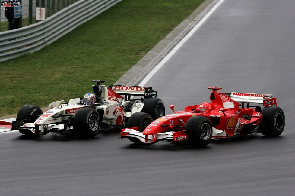 Da das Überholen auf diesem Kurs schwierig ist, ist ein guter Startplatz entscheidend. In den bisherigen 29 Rennen startete der Sieger 13 Mal von der Pole-Position und sogar 27 Mal aus einer der ersten beiden Reihen. 2006 gewann Jenson Button von Startplatz 14 aus - Nie gewann in Ungarn ein Pilot von weiter hinten.