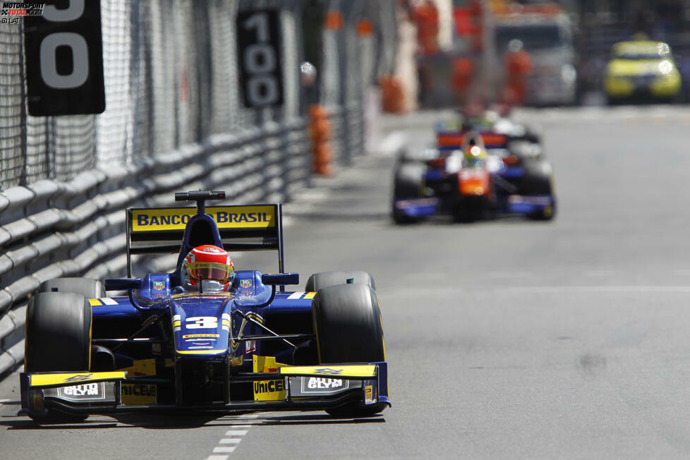 Drei der vier Formel-1-Neuling in diesem Jahr haben bereits Erfahrungen auf dem Stadtkurs in Monaco gesammelt. Felipe Nasr (Sauber) war hier dreimal (2012-2014) bei der GP2 am Start. Im vergangenen Jahr belegte er den dritten Platz. Carlos Sainz (Toro Rosso) fuhr zweimal im Rahmen der Formel Renault 3.5, wobei er 2013 den sechsten und in seinem Meisterjahr 2014 den vierten Platz erzielte. Roberto Merhi (Marussia-Manor) fuhr 2014 ebenfalls in der Formel Renault 3.5 auf den neunten Rang.