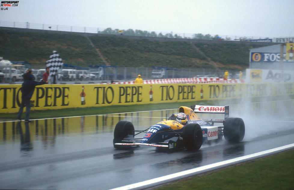 Hinter Schumacher haben vier Piloten drei Formel-1-Siege in Spanien vorzuweisen: Jackie Stewart (1969-1971), Nigel Mansell (1987, 1991, 1992), Alain Prost (1988, 1990, 1993) und Mika Häkkinen (1998-2000).