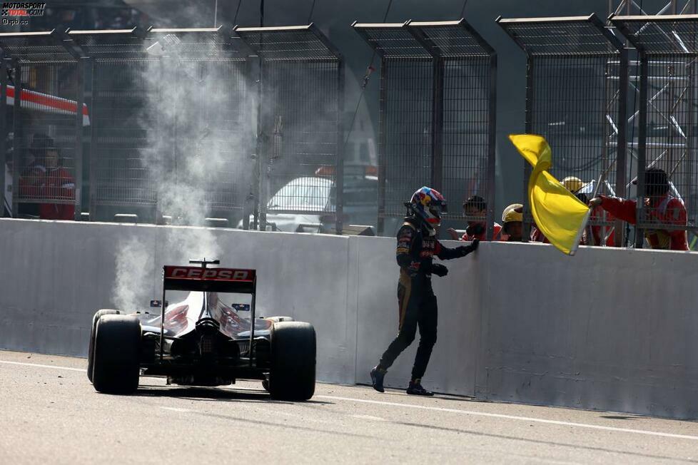 Pech für Verstappen: Motorschaden bei Start und Ziel, ein sicher scheinender achter Platz beim Teufel. Den siebtplatzierten Romain Grosjean (Lotus) hätte er aber so oder so nicht mehr erwischt.