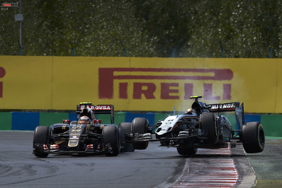 Perez und Pastor Maldonado (Lotus) zeigen in der ersten Kurve vor, wie man nicht zweikämpft. Maldonado kassiert dafür eine Fünf-Sekunden-Zeitstrafe - die erste von insgesamt drei Strafen des Tages für den Venezolaner.