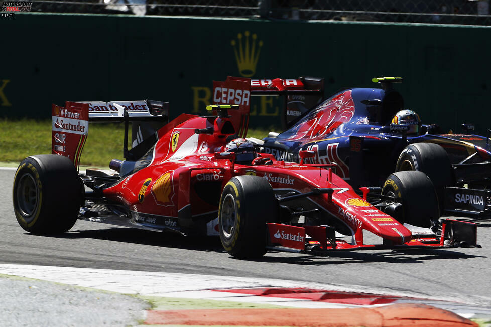 Räikkönens grandiose Aufholjagd: 14. nach der ersten Runde, Fünfter im Ziel - dazwischen Überholmanöver wie dieses gegen Carlos Sainz, im konkreten Fall erst im zweiten Anlauf. Der Toro-Rosso-Junior wird am Ende Elfter, 3,7 Sekunden hinter dem zehntplatzierten Red-Bull-Kollegen Daniil Kwjat.