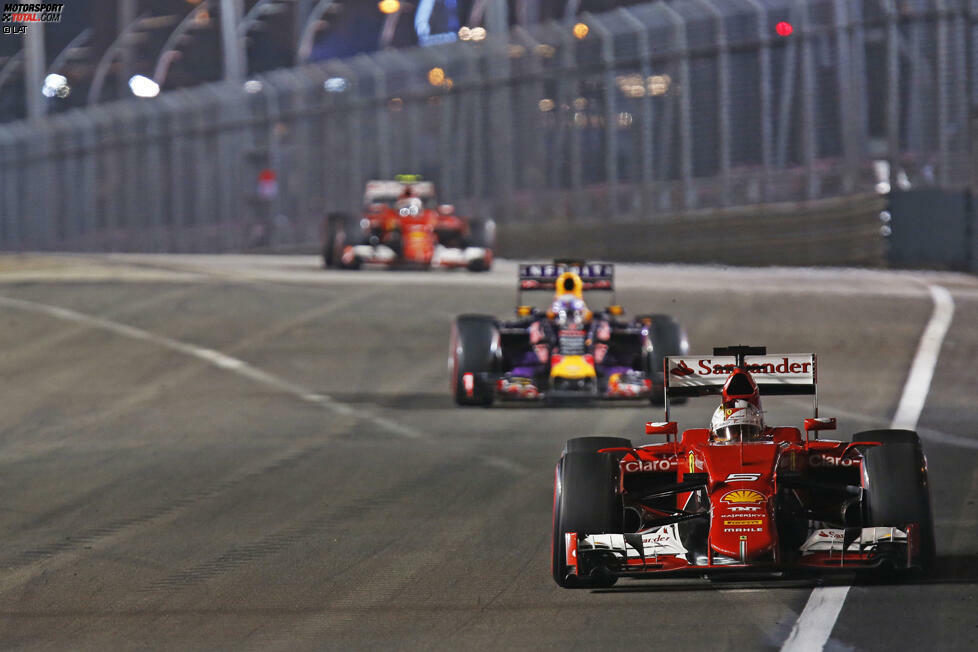 Nach der vollen Distanz von 61 Runden (und 2:01 Stunden) gewinnt Vettel 1,5 Sekunden vor Ricciardo und 17,2 Sekunden vor Räikkönen. Rosberg wird Vierter, Bottas Fünfter, Kwjat Sechster.