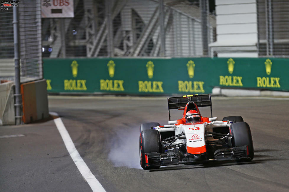 Übrigens: Nach dem Crash im Freien Training liefert Formel-1-Debütant Alexander Rossi im Manor-Marussia eine ordentliche Vorstellung ab. Er wird 14., 14,8 Sekunden vor seinem Teamkollegen Will Stevens.