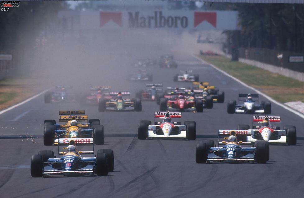Während Ayrton Senna auch im Qualifying zum Grand Prix von Mexiko 1992 einen heftigen Crash - diesmal in der Esses-Passage vor der Gegengerade - unverletzt übersteht, schreibt das Rennen zwei Geschichten. Die erste ist der überlegene Start-Ziel-Sieg von Nigel Mansell. Der Brite gewinnt vor Williams-Teamkollege Nigel Mansell, während dahinter ...