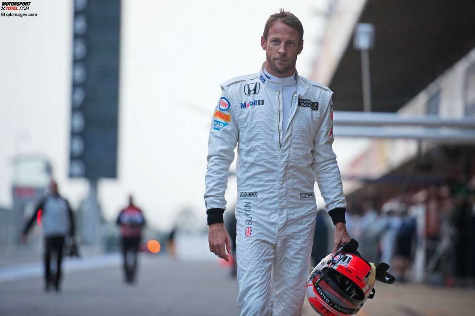 Platz 6: Jenson Button (McLaren) verdient seit 15 Jahren sein Geld in der Formel 1. Und nicht so schlecht, wie es scheint: Auf 94 Millionen Euro wird das Vermögen des Briten geschätzt. Seine Ehefrau Jessica steuert als Modell noch zusätzliches Geld in die Haushaltskasse bei.