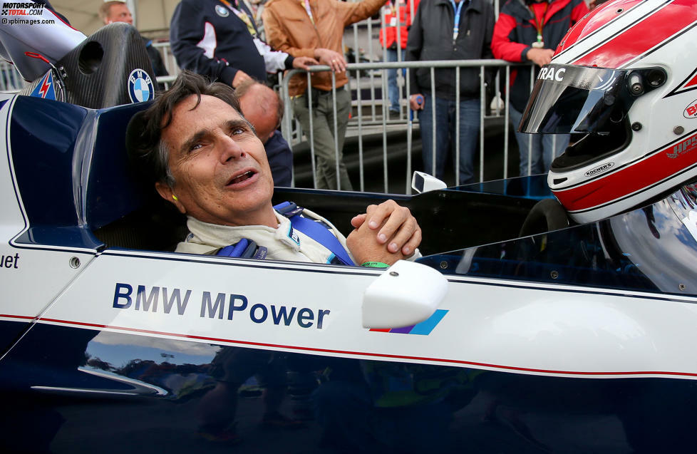 Brabham-Teamchef war niemand geringeres als Bernie Ecclestone, der Sponsorenverträge im Wert von 16 Millionen Deutschen Mark an Land gezogen hatte. Piquet gewann mit dem BT52 seinen Heim-Grand-Prix in Brasilien und zwei weitere Rennen, fuhr dazu in seinem zweiten Weltmeisterjahr fünfmal auf das Podium. Die Krone sicherte er sich als Dritter beim WM-Finale in Südafrika.