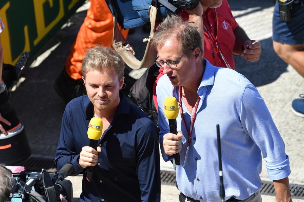 Viele Ex-Formel-1-Piloten sind im Fahrerlager als TV-Experten vor der Kamera gefragt: Vollgas geben einige, aber längst nicht alle nur noch am Mikrofon
