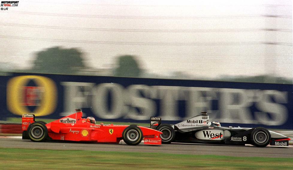 Häkkinen befindet sich allerdings im Aufwind, und das alte Duell mit Michael Schumacher lebt wieder auf. Ferrari wird während der Saison immer stärker, doch Häkkinen wehrt sich mit all seiner Willenskraft gegen seinen alten Rivalen.