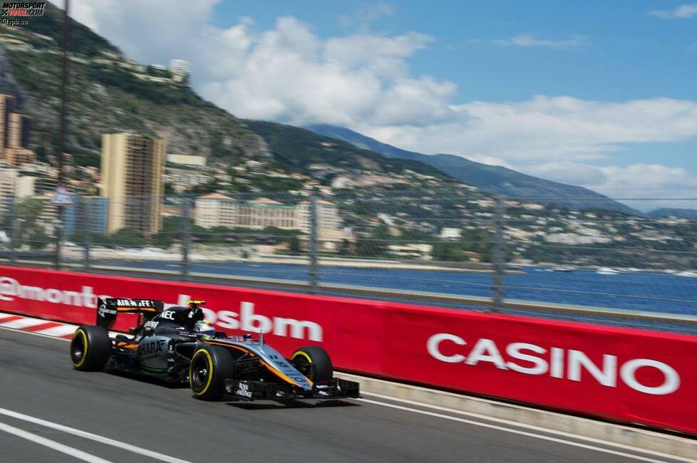 Während Hülkenberg nach dem Pech in der ersten Runde nie richtig ins Rennen findet, liefert Sergio Perez ein tadelloses Wochenende ab und fährt auf Platz sieben - und das, obwohl er schon früh Benzin sparen muss, weil Force India eine Safety-Car-Phase fest eingerechnet hat.