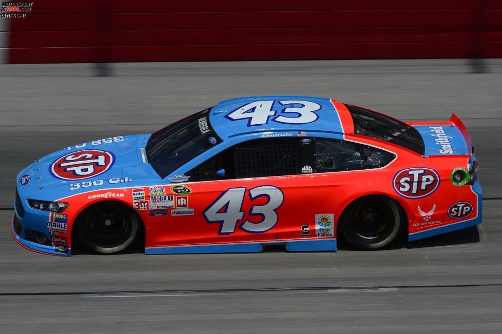 Aric Almirola (Petty-Ford): Eines der legendärsten NASCAR-Designs überhaupt. Der heutige Teambesitzer 