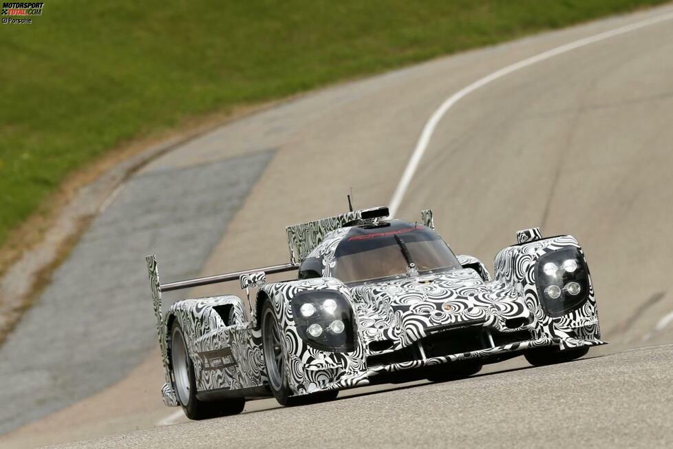 Erster Funktionstest des 919 Hybrid auf dem Prüfgelände am 12. Juni 2013 in Weissach, am Steuer: Timo Bernhard. Anschließend weitere Testfahrten auf internationalen Rennstrecken, Teamvorbereitung in Weissach, unter anderem 1.053 (!) Boxenstopp-Übungen. Fahrerbekanntgaben von Neel Jani, Mark Webber, Brendon Hartley und Marc Lieb.