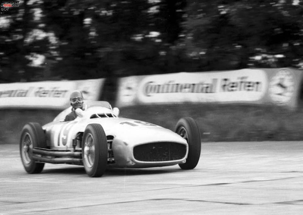 Erster deutscher Reifenhersteller in der Formel 1 ist 1954 Continental. Als Mercedes-Partner stattet das Unternehmen aus Hannover Rennlegenden wie Juan Manuel Fangio, Hans Hermann und Karl Kling in ihren Silberpfeilen aus und wird in den ersten zwei Jahren des Engagements zweimal Weltmeister.