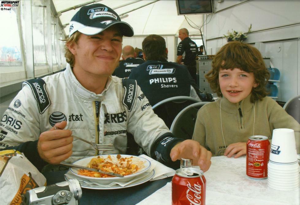 Mit Nicola, dem Sohn von Formel-BMW-Renningenieur Peter Sieber. 