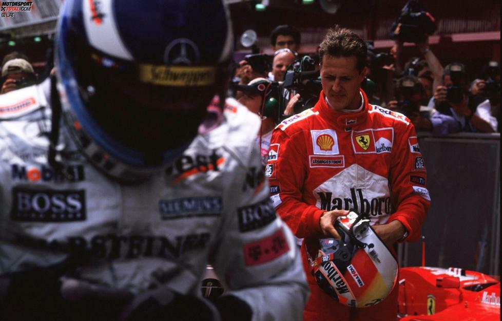 Doch McLaren schlägt zurück: In Silverstone feiert man in der Reihenfolge Coulthard vor Häkkinen einen Doppelerfolg (Schumacher wird Dritter). In Barcelona siegt der Finne, während Schumacher nach einem Reifenproblem nicht über Rang fünf hinauskommt. Damit rückt der amtierende Champion in der Weltmeisterschaft wieder bis auf 14 Zähler an Schumacher heran.