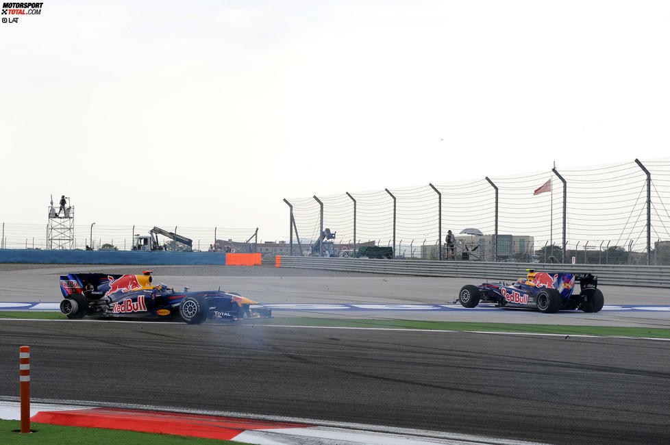 #7 Red Bull 2010-2013 (Pole-Position-Quote 68 Prozent): Überraschend früh taucht in unseren Top 10 das Red-Bull-Team auf, obwohl es vier Jahre in Folge die Fahrer- und Konstrukteurs-WM gewann. Doch nicht der teaminterne Zoff zwischen Sebastian Vettel und Mark Webber (wie hier 2010 in der Türkei), sondern die Jahre 2010 und 2012, in denen Vettel bis zum Saisonfinale gegen Ferrari-Pilot Fernando Alonso um die Meisterschaft kämpfen musste, trüben die Bilanz.