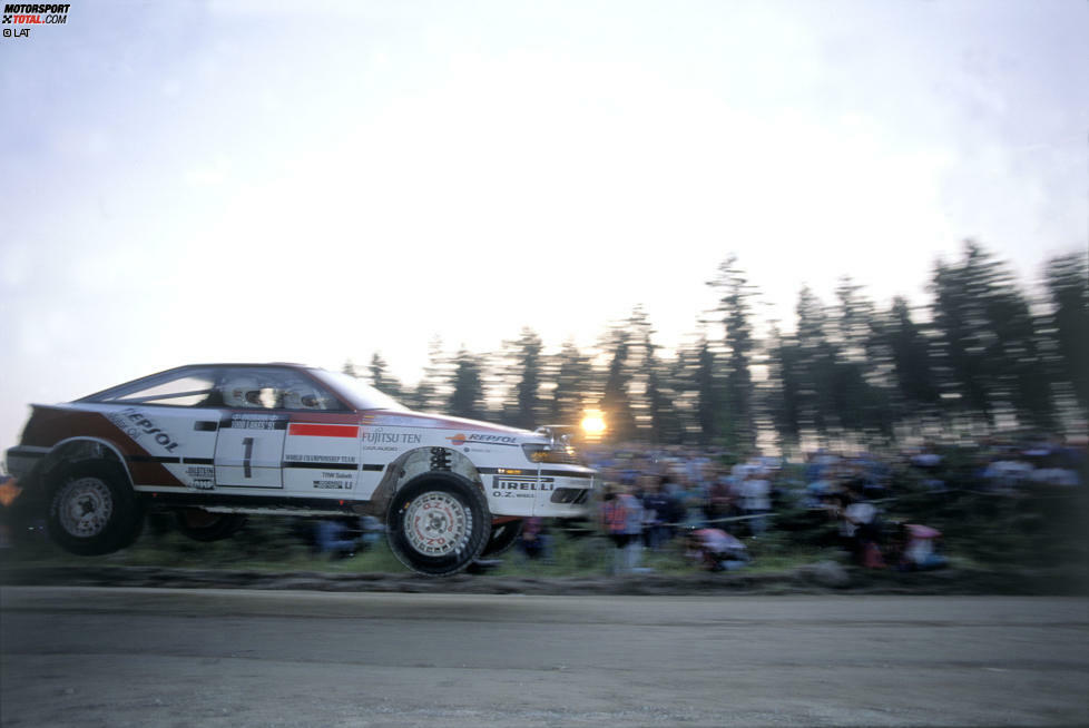 Fortan fährt Toyota von Erfolg zu Erfolg. Zwischen 1990 und 1994 gewinnt das Team vier Fahrer- und zwei Hersteller-Weltmeisterschaften.