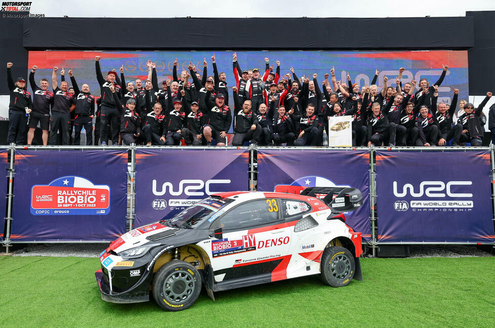 2023 wird Toyota zum dritten Mal in Folge Hersteller-Weltmeister. Das gelang in der 50-jährigen WRC-Geschichte zuvor nur Citroen, Volkswagen, Lancia und Subaru.