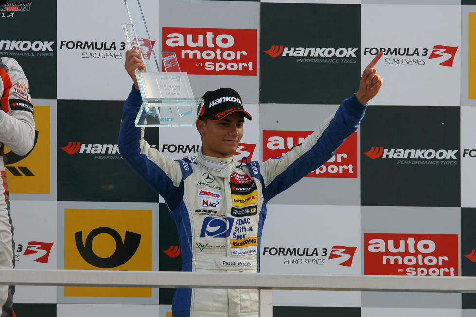 2012 war Wehrlein dann mit dem Team Mücke in der Formel-3-Euroserie unterwegs und wurde auf Anhieb Vizemeister. Das bedeutete außerdem den Gewinn der Rookiewertung. Ein vierter Platz beim prestigeträchtigen Formel-3-Grand-Prix in Macao krönte die Saison.