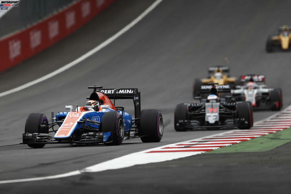 Beim Österreich-Grand-Prix in Spielberg holte Wehrlein als Zehnter den ersten WM-Punkt seiner Formel-1-Karriere. Das hätte den wichtigen zehnten Rang in der Konstrukteurs-WM für Manor bedeuten können, doch das Team verlor ihn im Regenchaos von Brasilien an Sauber.