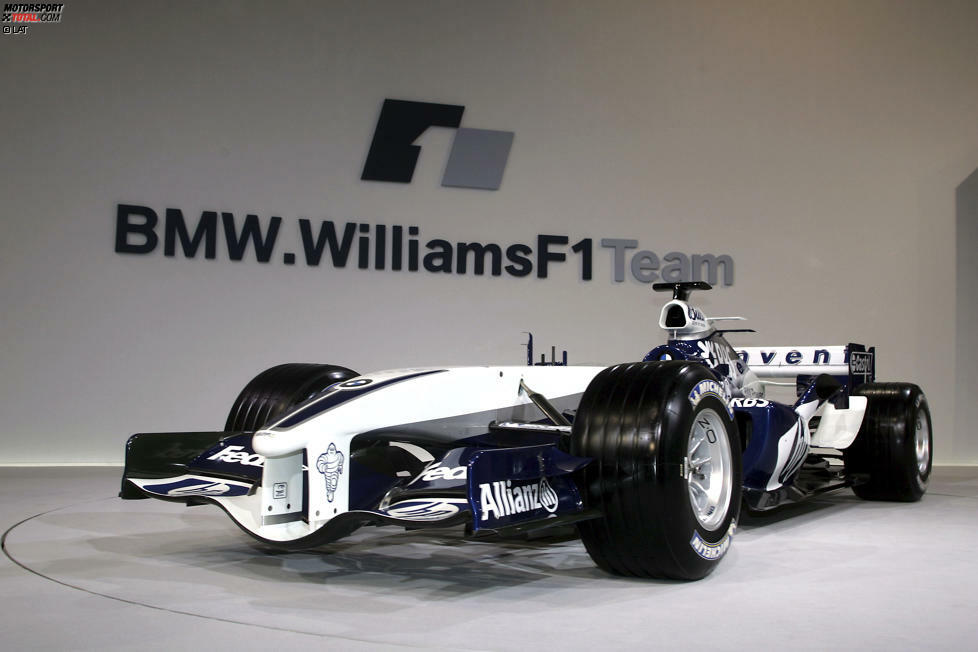 2005: Wieder ist Barcelona der Schauplatz für die Enthüllung des jüngsten Williams-Autos, des FW27. Das neue Fahrerduo Nick Heidfeld und Mark Webber erreicht damit den fünften Platz in der Konstrukteurswertung. Erstmals seit langem gelingt Williams aber kein Rennsieg.