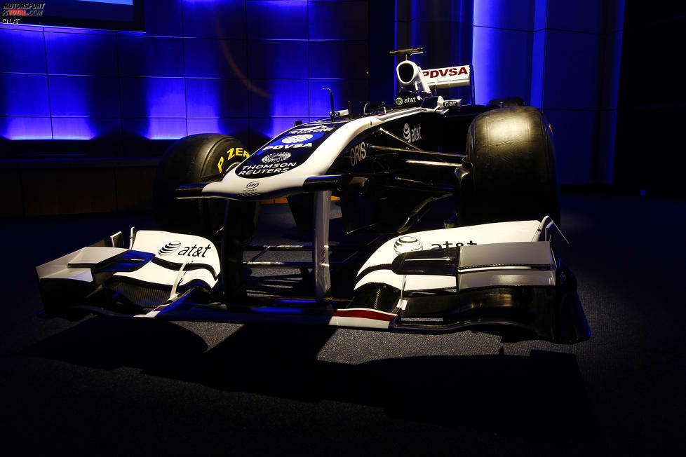 2011: Mit neuem Farbschema, das an die erfolgreichen 1990er-Jahre erinnert - so fährt Williams mit dem FW33 in der Formel 1. Am Steuer ein südamerikanisches Duo: Rubens Barrichello und Pastor Maldonado. Es ist das letzte von zwei Jahren mit Cosworth-Motoren.