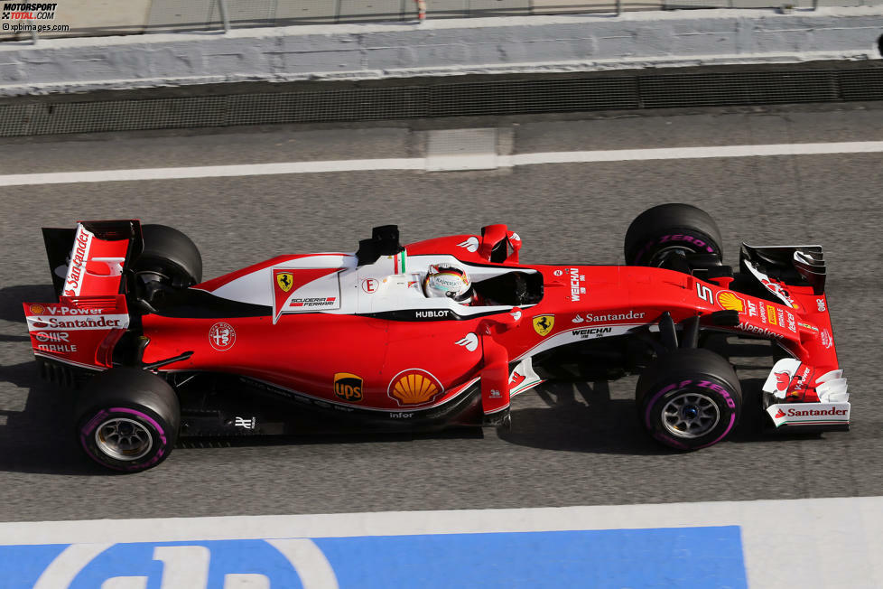 Nun erinnert Ferrari mit dem neuen Auto ganz bewusst an die erfolgreichen Phasen von Lauda und Schumacher. Mit Sebastian Vettel will die Scuderia den WM-Titel zurückerobern.