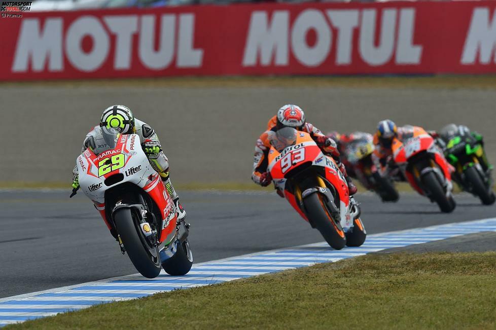 In seiner zweiten MotoGP-Saison präsentiert sich Iannone deutlich stärker. Er ist regelmäßig in den Top 10 und kämpft in der Verfolgergruppe. Drei fünfte Plätze sind seine besten Ergebnisse. Er fällt aber auch durch einige spektakuläre Stürze auf.