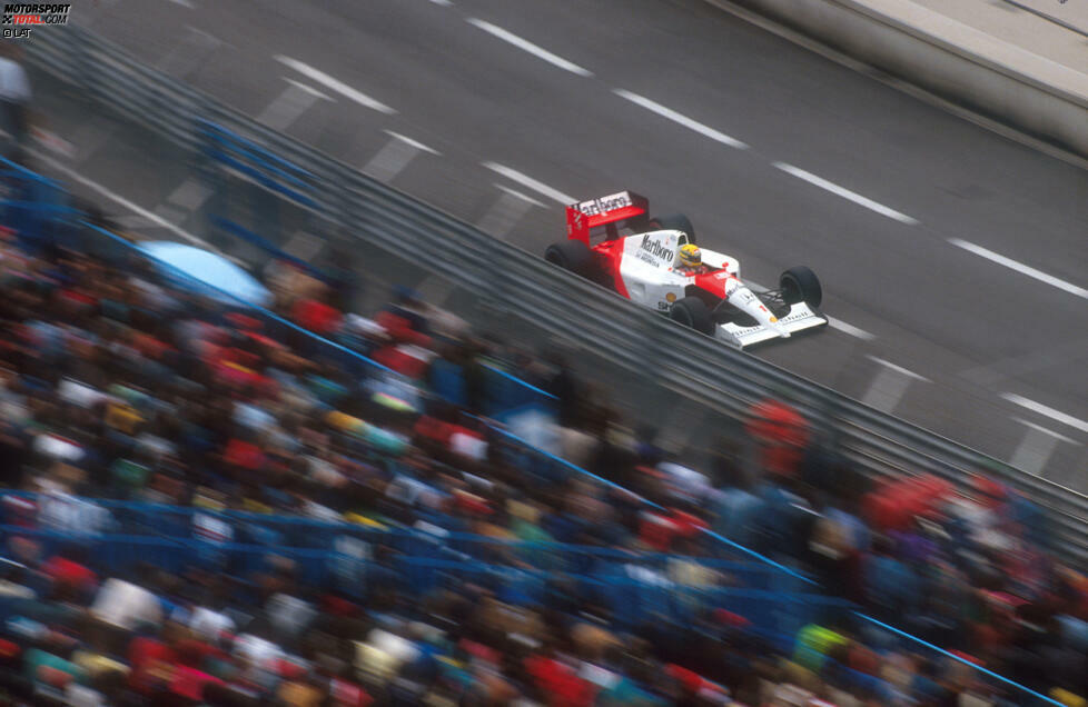 Ein Jahr zuvor, 1991, startet Formel-1-Legende Ayrton Senna mit vier Rennsiegen in Folge in die Saison...