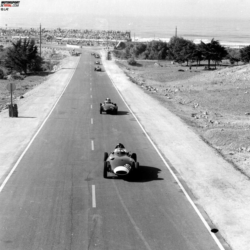 Formel 1 auf einer Küstenstraße: 1958 gastierte die Serie einmalig in Ain-Diab (Marokko). Gefahren wurde zwischen Casablanca und Azemmour. Leider gab es in der malerischen Kulisse auch einen tragischen Todesfall: Der Vanwall von Stuart Lewis-Evans ging in Flammen auf, der Brite erlag einige Tage später den Verletzungen.