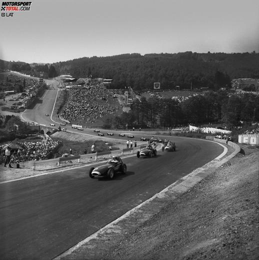 Der Belgien-Grand-Prix findet zum 60. Mal statt, und zum 48. Mal ist Spa-Francorchamps der Austragungsort. Der Ardennenkurs war erstmals im Jahr 1950 Schauplatz des Rennens, welches mit Ausnahme von 1957, 1959 und 1969 bis 1970 in jedem Jahr dort stattfand. Nach einem Jahr Pause kehrte das Rennen 1972 in Nivelles zurück.