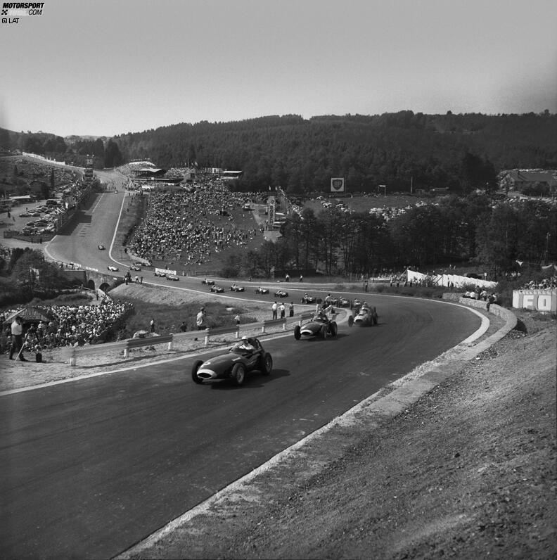 Der Belgien-Grand-Prix findet zum 60. Mal statt, und zum 48. Mal ist Spa-Francorchamps der Austragungsort. Der Ardennenkurs war erstmals im Jahr 1950 Schauplatz des Rennens, welches mit Ausnahme von 1957, 1959 und 1969 bis 1970 in jedem Jahr dort stattfand. Nach einem Jahr Pause kehrte das Rennen 1972 in Nivelles zurück.