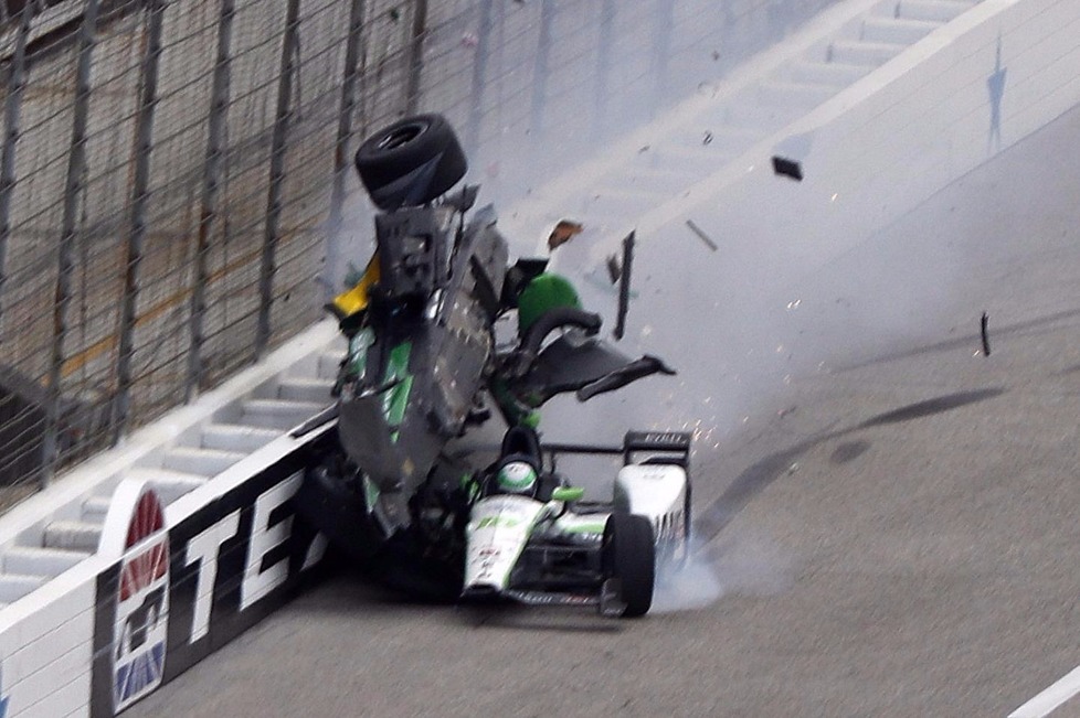 Schwerer Unfall ohne schwere Folgen: Josef Newgarden und Conor Daly crashen in Texas