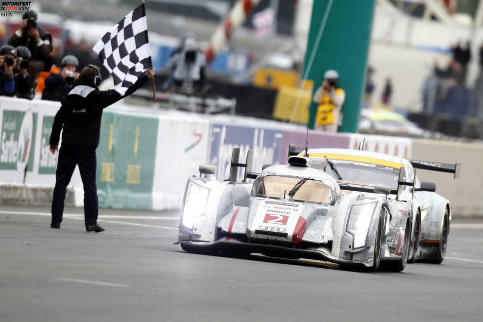 2013 gibt es den neunten und letzten Sieg von Tom Kristensen in Le Mans. Der Däne feiert den Erfolg gemeinsam mit Allan McNish und Loic Duval.