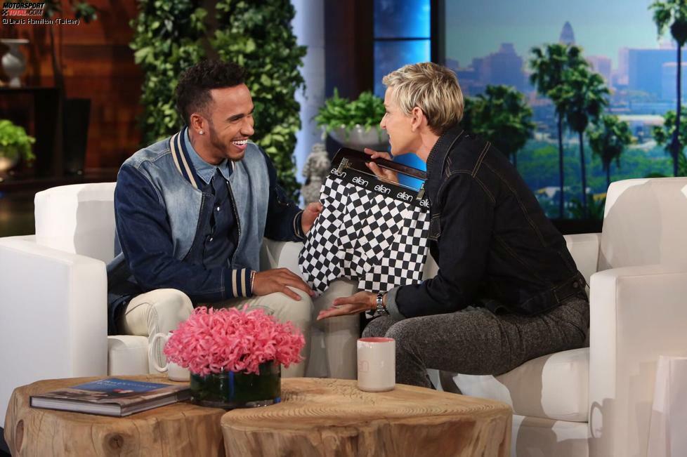 Popularitäts-Pluspunkte sammelt Hamilton vor dem Rennwochenende mit seinem Auftritt bei Talkshow-Legende Ellen DeGeneres. Die staunt über die körperlichen Vorzüge des 31-Jährigen, und über dessen Anekdoten. Zum Beispiel, dass 