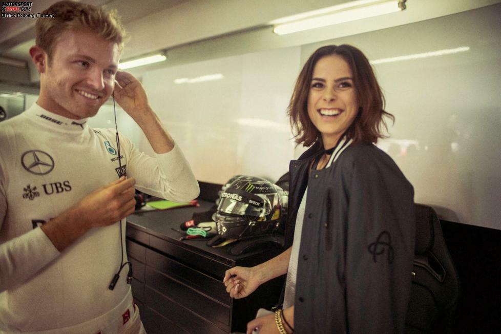 Vielleicht liegt's daran, dass sein Glücksbringer am Sonntag nicht mehr da war? Lena Meyer-Landrut gewann ihren ersten Grand Prix 2010 in Oslo, Rosberg seinen erst 2012 in Schanghai. Die Sängerin klatscht den Lokalmatador zur Pole, auf einen Besuch beim Rennen verzichtet sie aber.