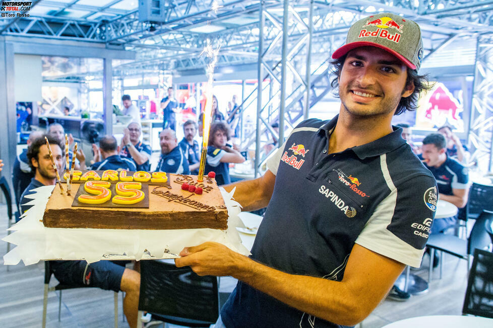Happy Birthday, Carlos! Sainz jun. feiert in Monza nicht seinen 55. (das ist seine Startnummer), sondern seinen 22. Geburtstag, ...