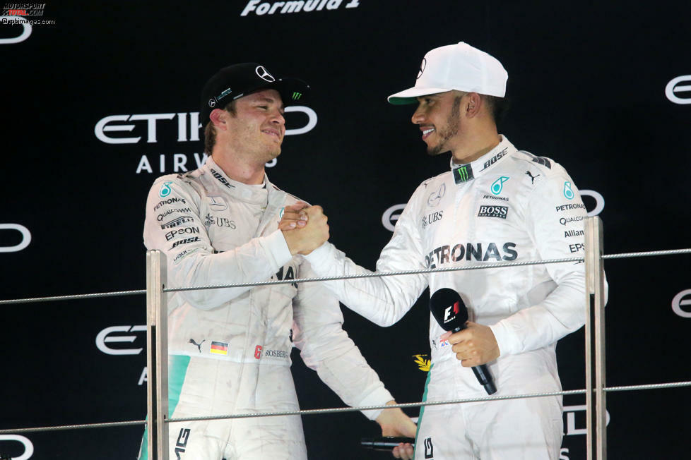 Rosbergs Abgang kommt überraschend. Kaum einer hatte eine Ahnung, als er am Freitag nach dem WM-Titel 2016 im Rahmen der FIA-Gala seine Entscheidung verkündet. Die Jahre bei Mercedes und die Dauerfehde mit Lewis Hamilton sind genug für ihn.