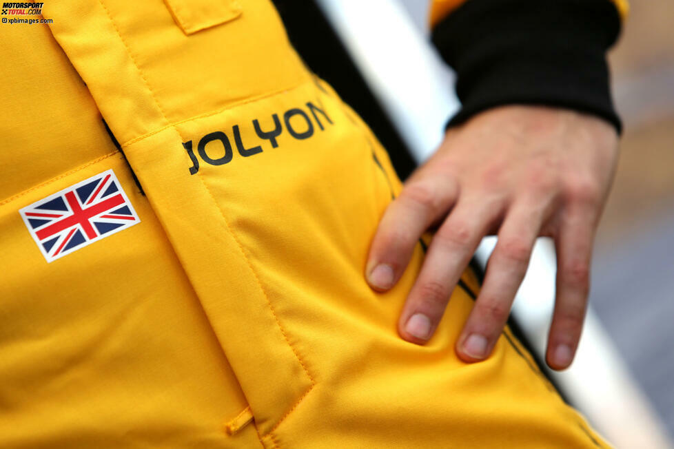 Sein Vater Jonathan fuhr für Teams wie Zakspeed oder Tyrrell 82 Formel-1-Rennen und ist heute Chef der wichtigsten britischen Rennstrecken: Jolyon Palmer (Renault, #30). 2016 im Banana-Gelb von Renault.