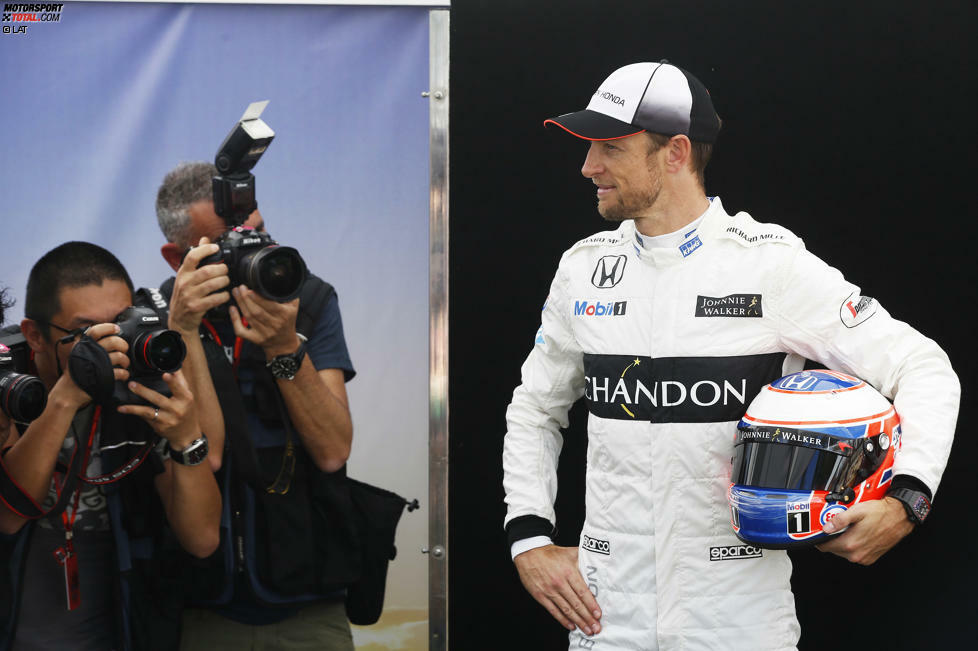 Jenson Button (McLaren, #22) geht 2016 in seine 17. Formel-1-Saison und ist damit der dienstälteste Fahrer im Feld.
