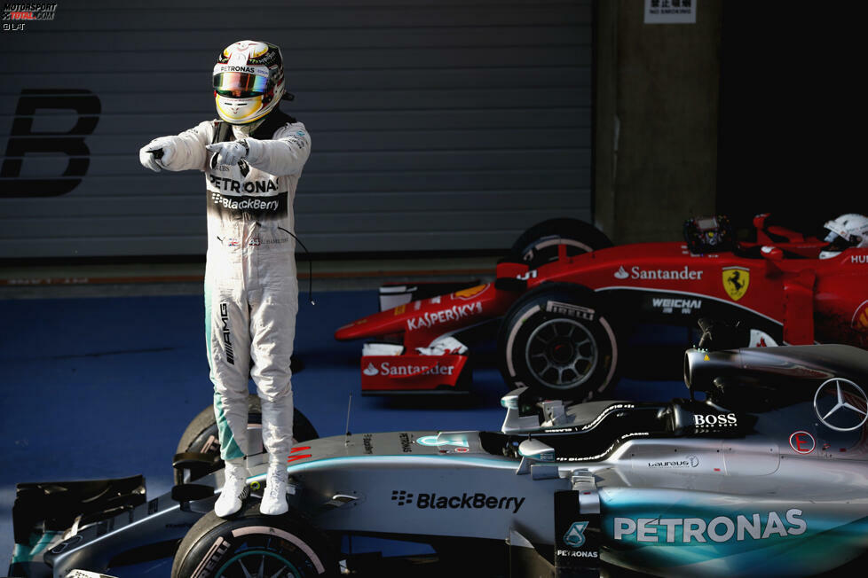 Lewis Hamilton ist mit Siegen in den Jahren 2008, 2011, 2014 und 2015 der erfolgreichste Pilot in China. Der einzige andere Fahrer, der das Rennen mehrfach gewinnen konnte, ist Fernando Alonso mit Siegen 2005 und 2013.