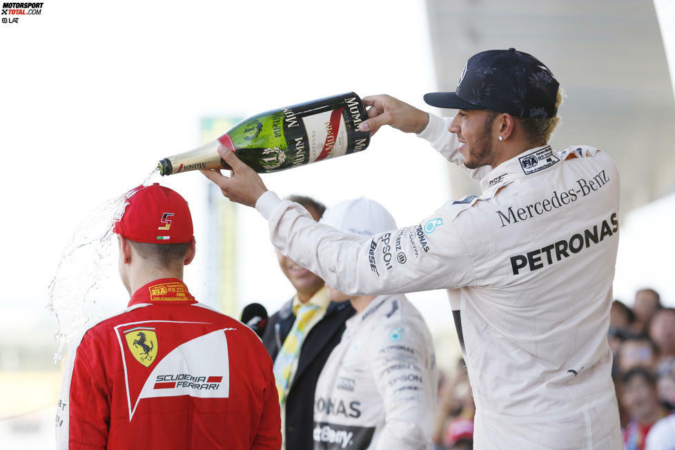 Lewis Hamilton fuhr in Fuji 2007 auf Platz eins sowie 2014-5 in Suzuka. Sebastian Vettel jubelte in den Jahren 2009-10 und 2010-13. Jenson Button einziger Japan-Sieg datiert auf das Jahr 2011.