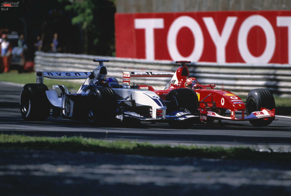 Die schnellste Durchschnittsgeschwindigkeit in einem Rennen hat Michael Schumacher aufgestellt. 2003 gewann er auf Ferrari mit einem Mittel von 247,6 km/h. Mit 1:14:19.838 Stunden war Monza 2003 auch das kürzeste Formel-1-Rennen aller Zeiten, das über die volle Distanz ging.