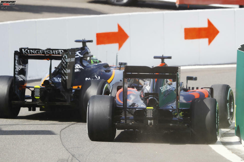 Hamilton kann Hülkenberg nicht lange halten, obwohl dieser im Finish noch einmal Reifen wechseln und ihn ein zweites Mal überholen muss. Aber gegen Alonso (am Ende Siebter) gibt der Force-India-Fahrer nicht klein bei. Mit dem Podium wird's trotzdem nichts; Platz vier wertet Hülkenberg als Erfolg.