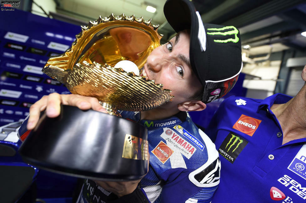 Doha: Jorge Lorenzo (Yamaha) - Der Weltmeister 2015 hat auch beim Auftakt 2016 die Nase vorne. In Katar liefert sich Lorenzo lange einen Kampf mit den Ducatis und hat am Ende die Nase vorne.